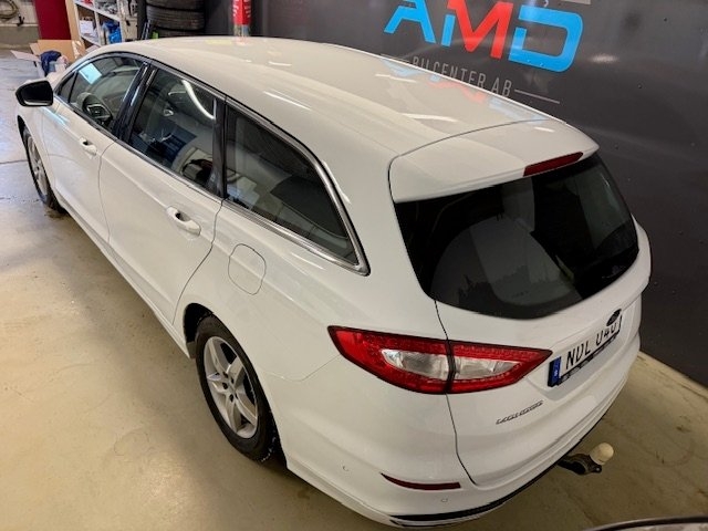 Ford Mondeo 2017, bild 3/8