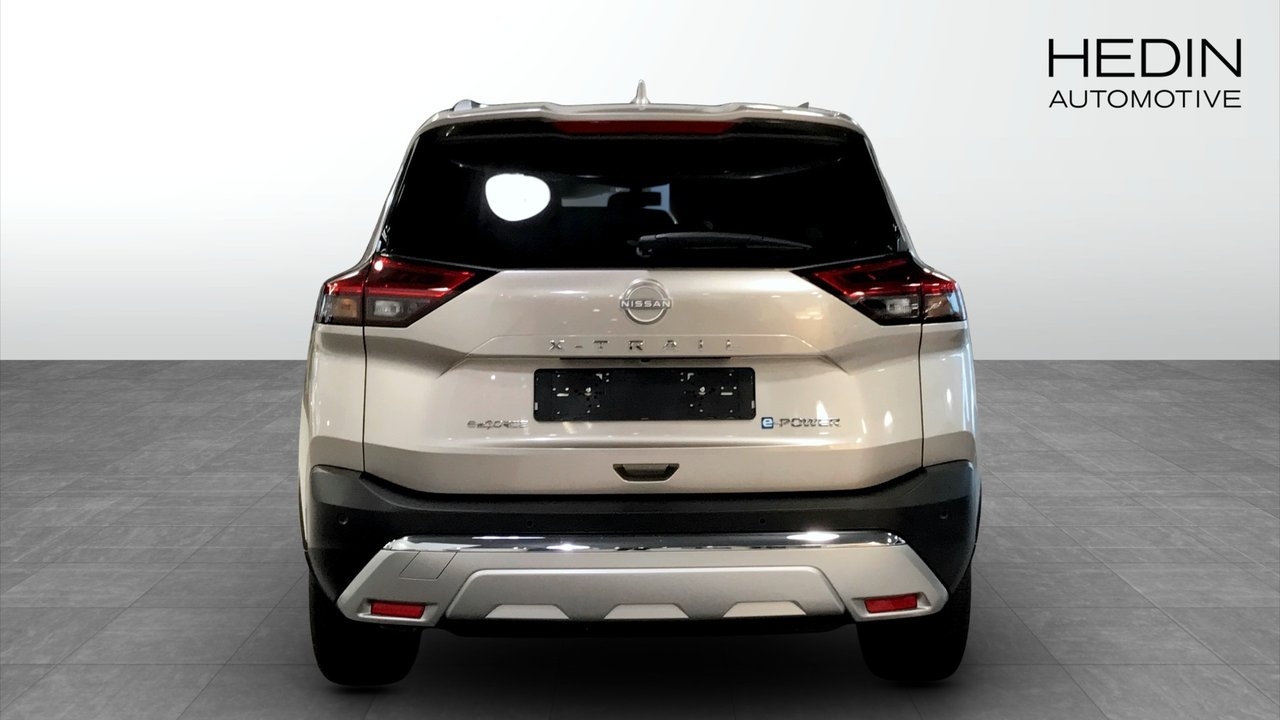 Nissan X-Trail Tekna E4ORCE 2025, bild 7/9