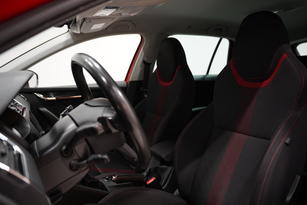 Skoda Octavia 2018, bild 6/17
