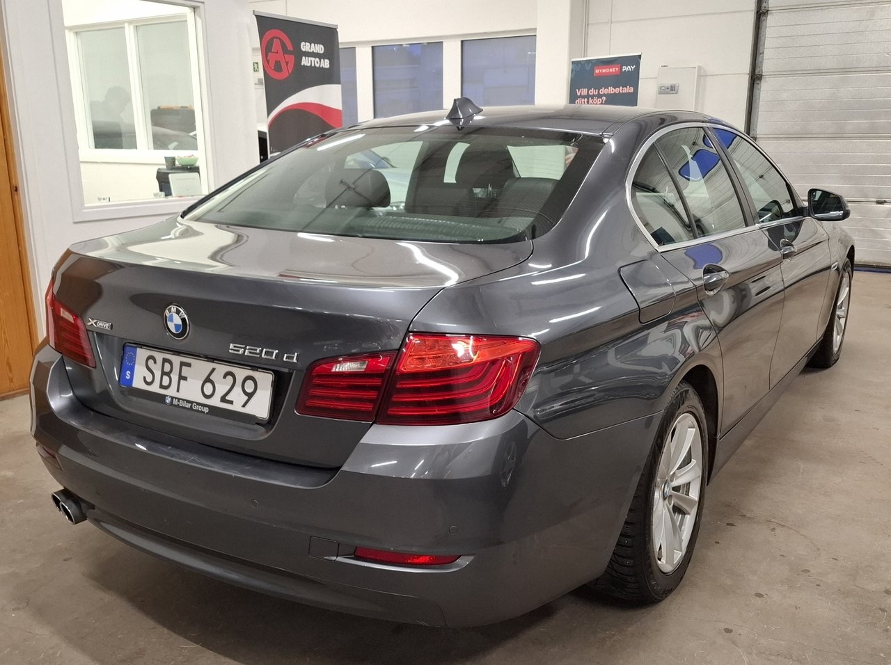 BMW 520 2017, bild 5/25