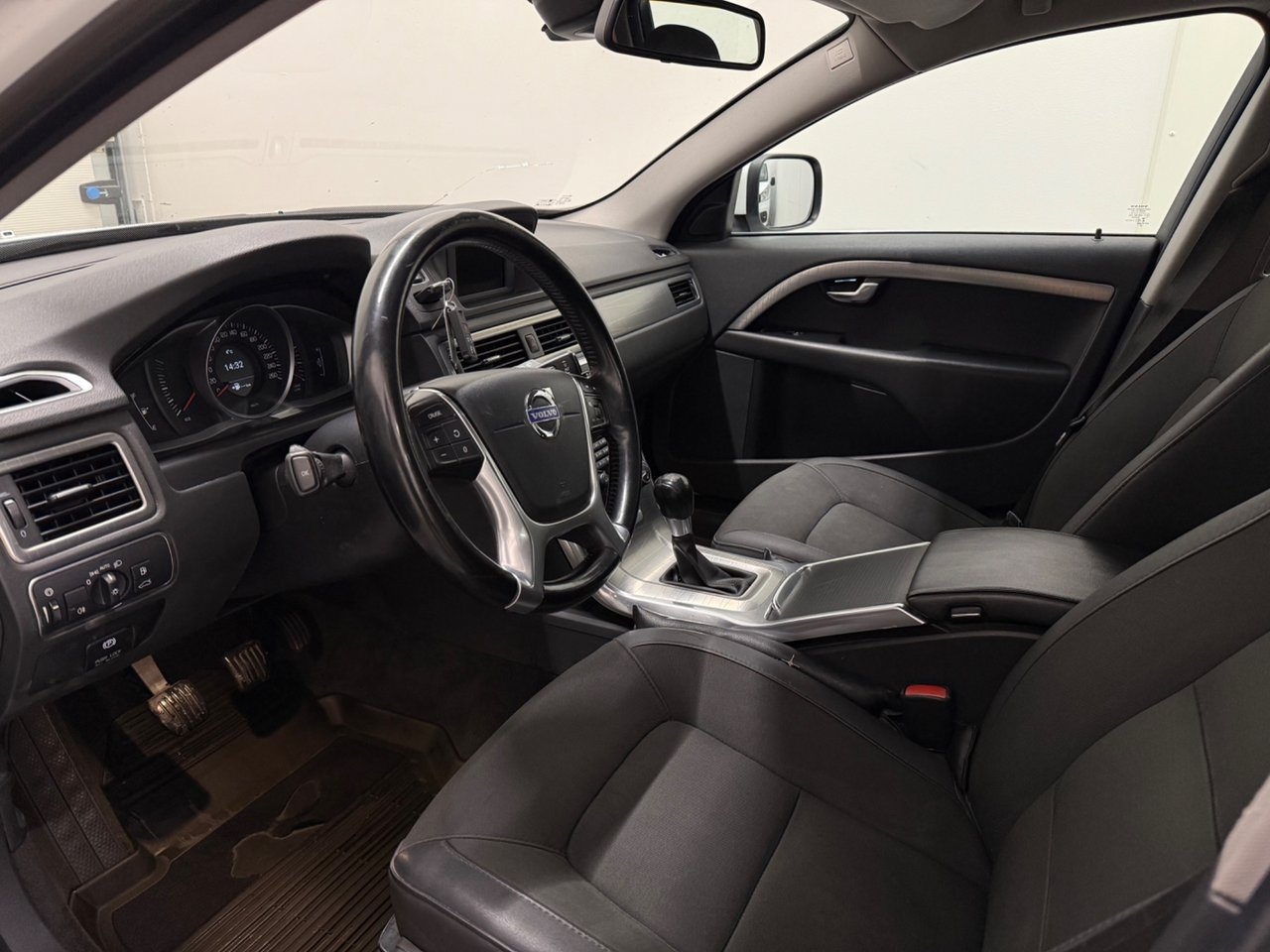 Volvo XC70 D4 AWD Momentum/Värmare/Drag 2014, bild 6/10