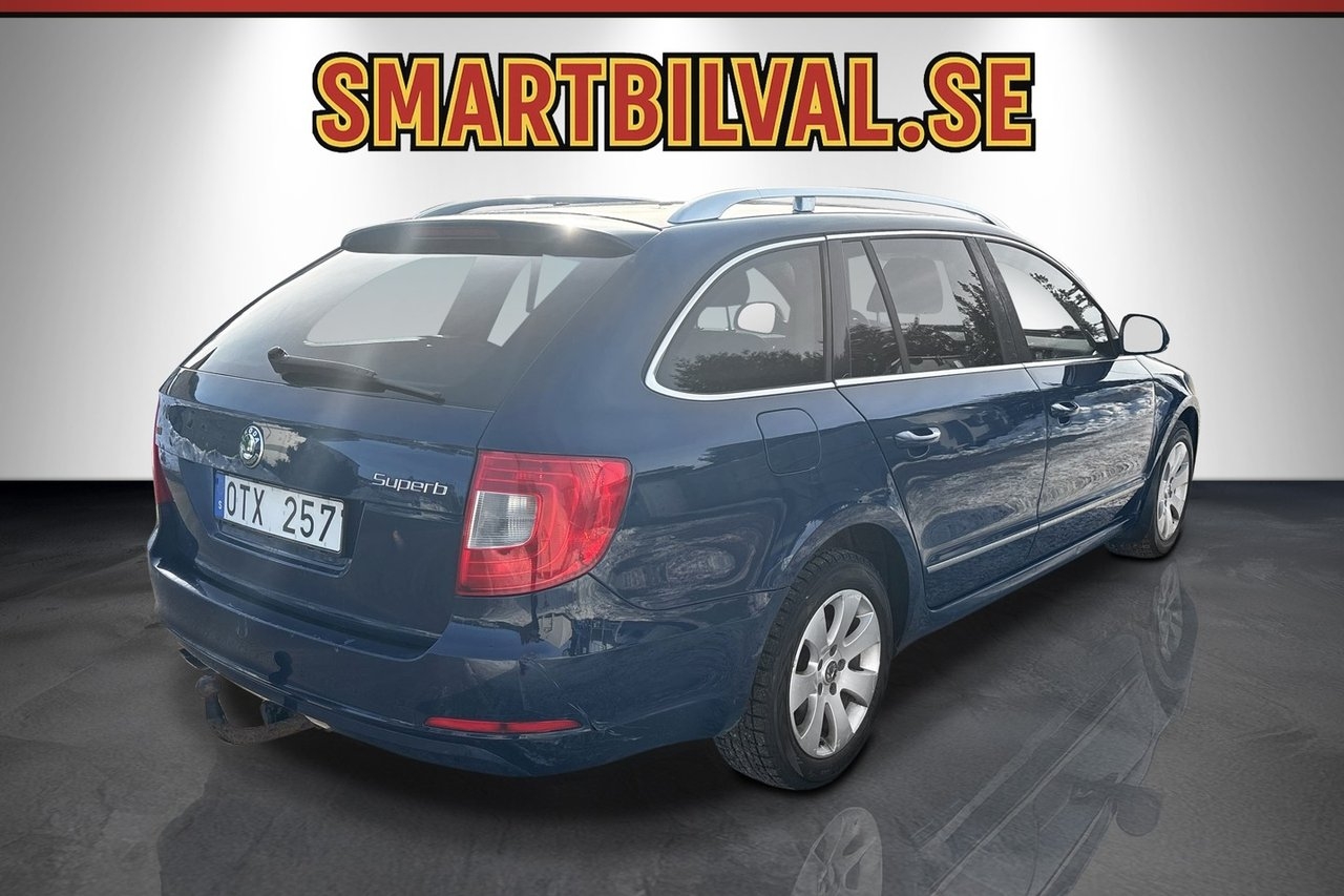 Skoda Superb 2013, bild 5/22