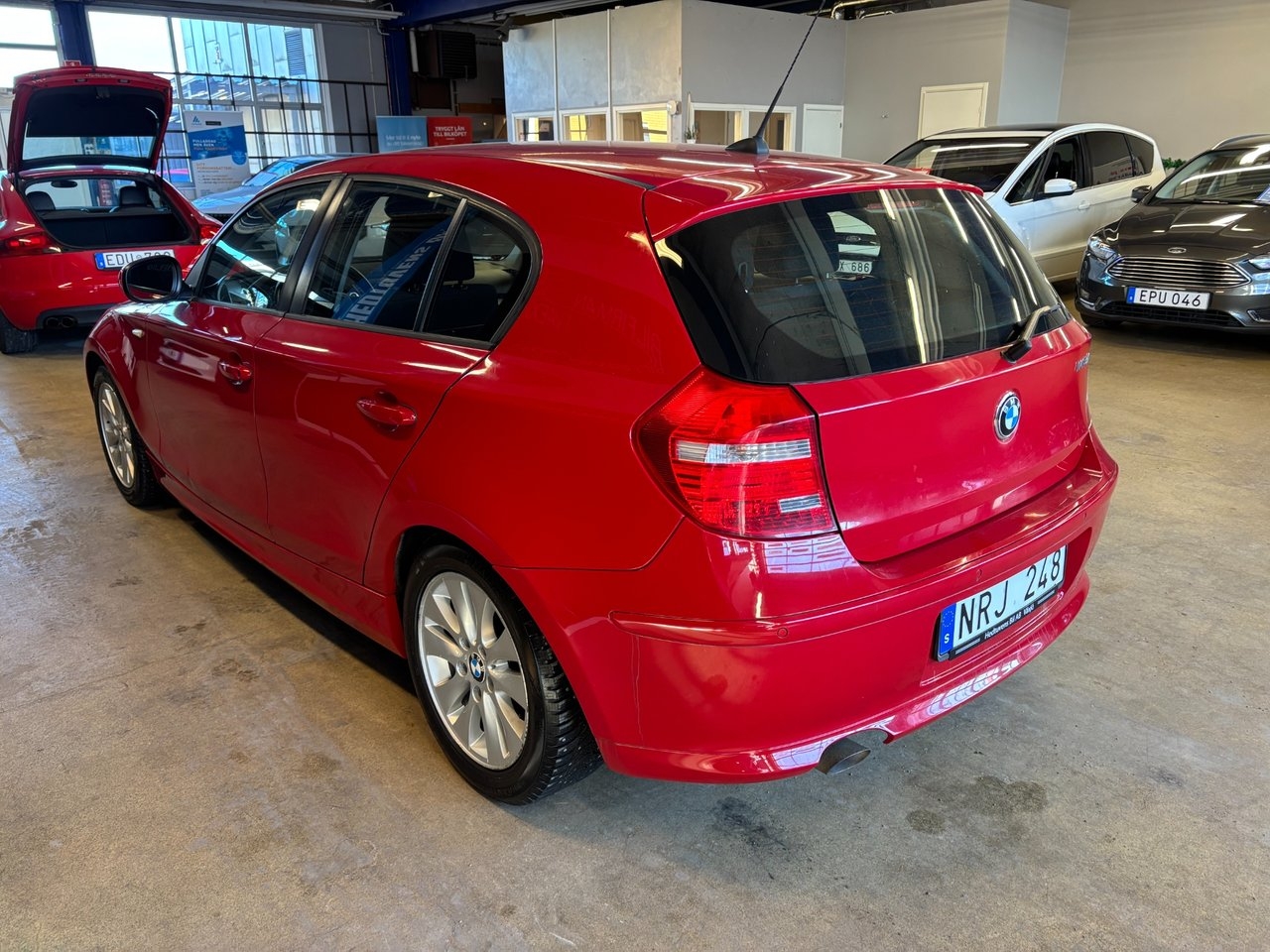 BMW 116 2011, kuva 7/10