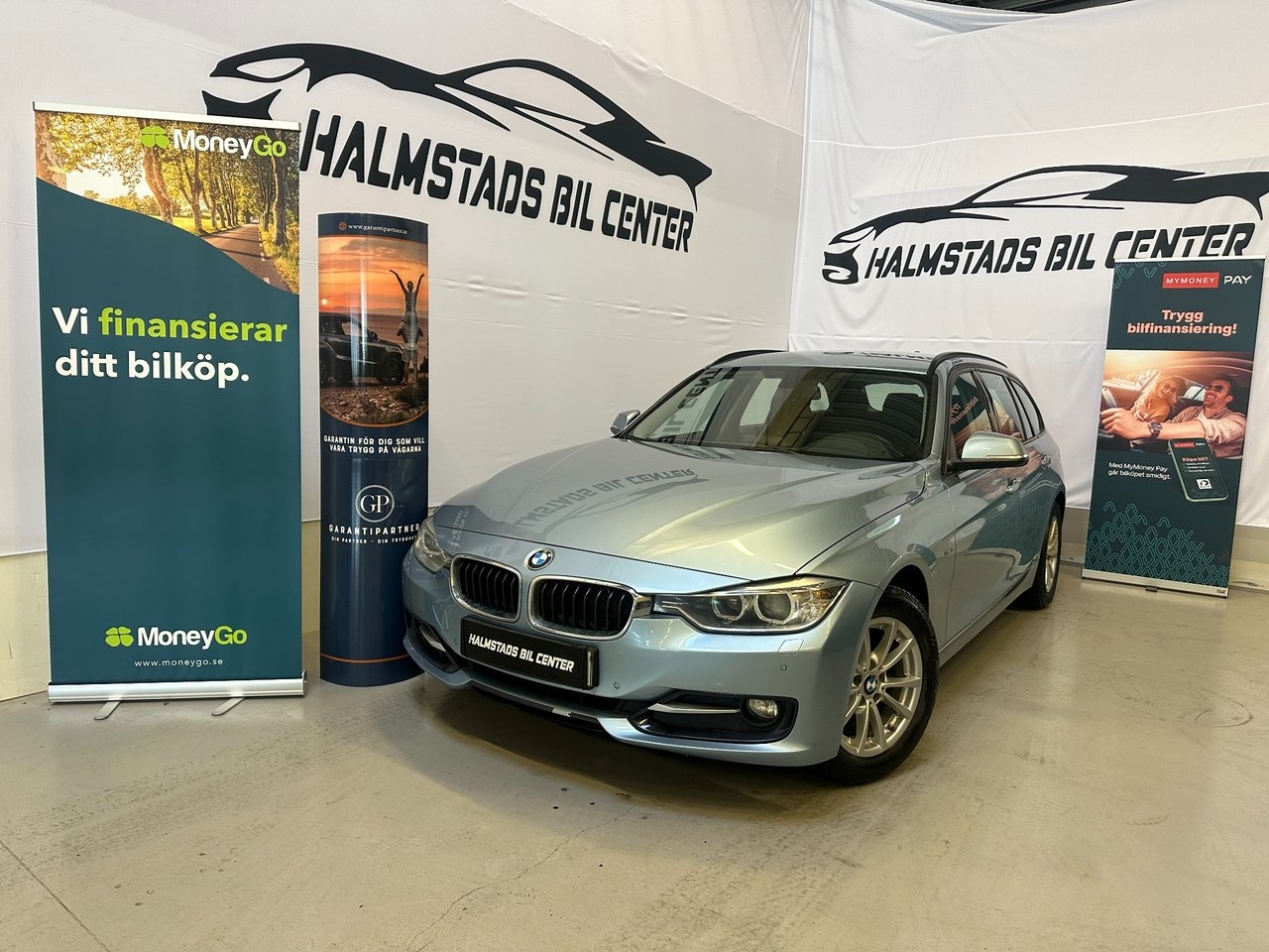 BMW 320