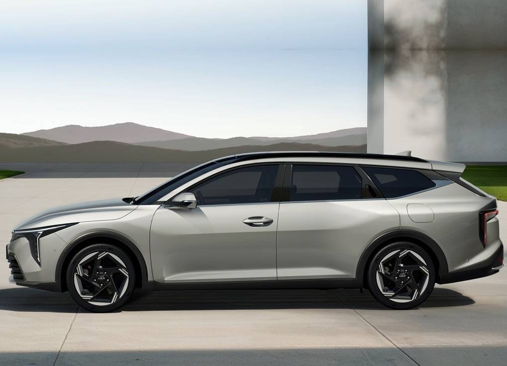 Kia K4 SW Action 1.0 T-GDI 115hk Manuell 2026, bild 2/5