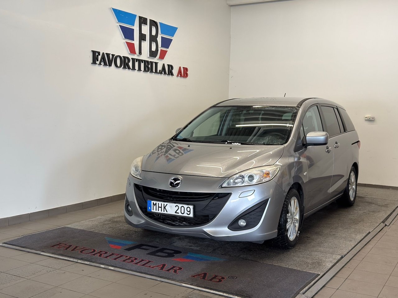 Mazda 5
