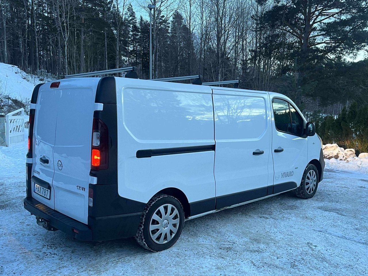 Opel Vivaro 2016, bild 3/10