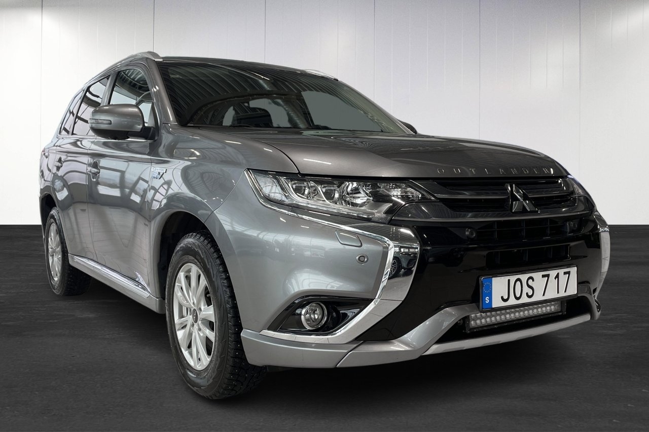 Mitsubishi Outlander 2018, bild 2/10