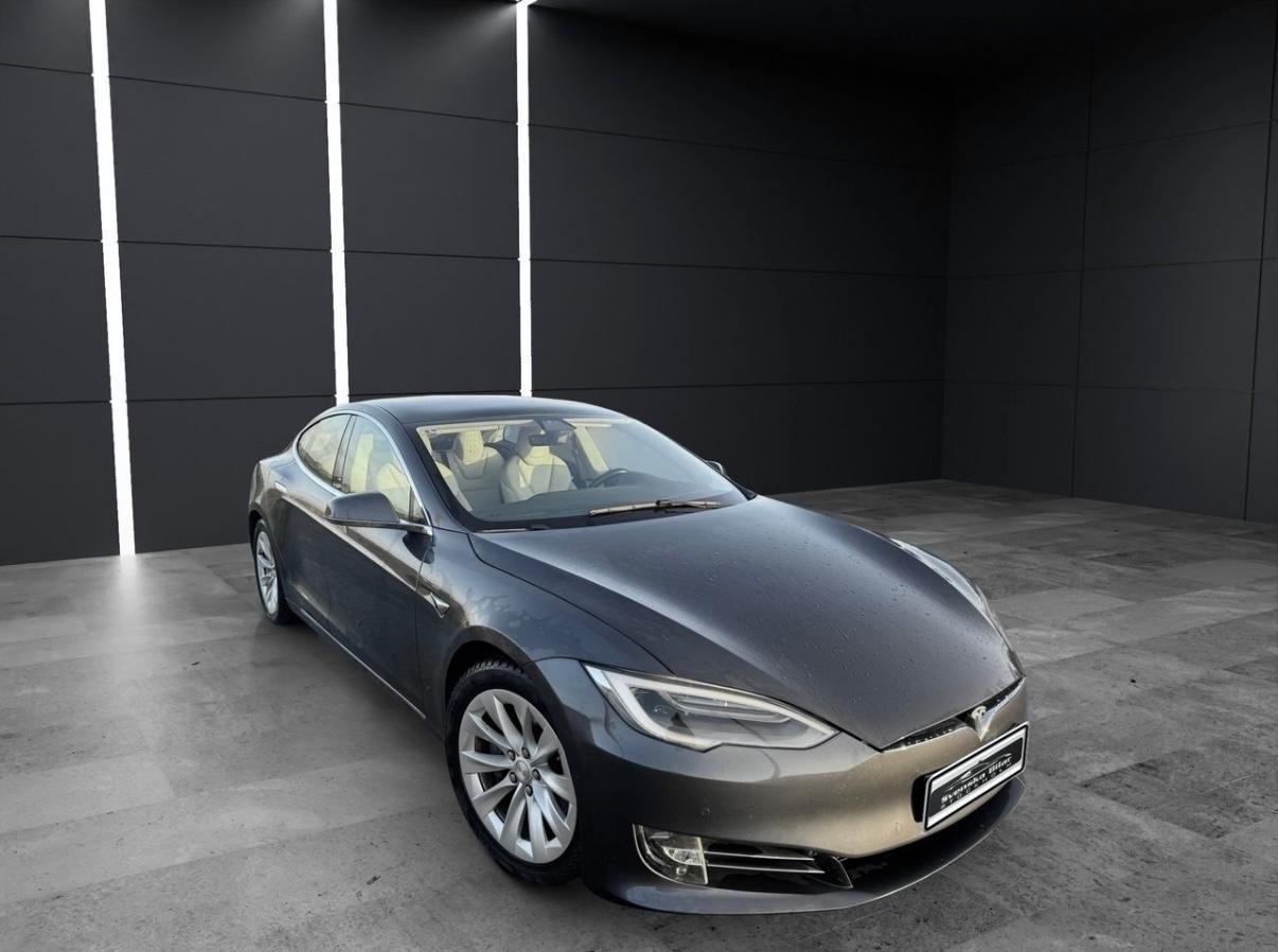 Tesla Model S 2019, bild 2/7