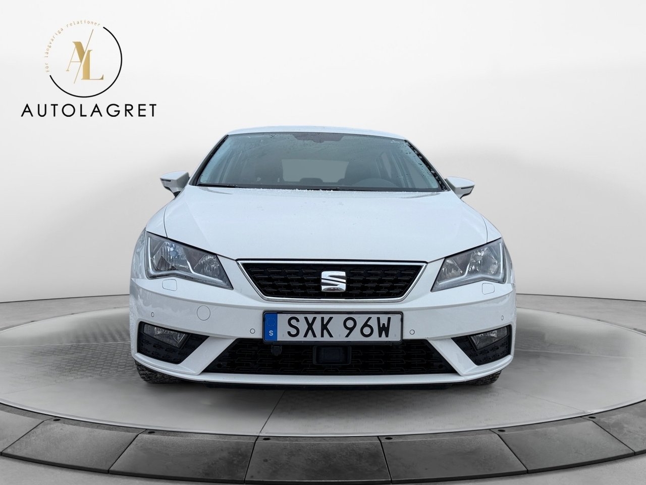 Seat Leon 1.5 TGI Style Automat 2019, bild 2/13