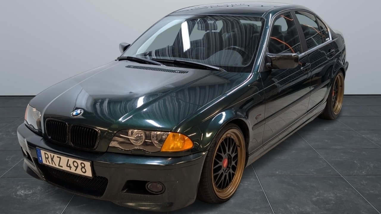 BMW 320