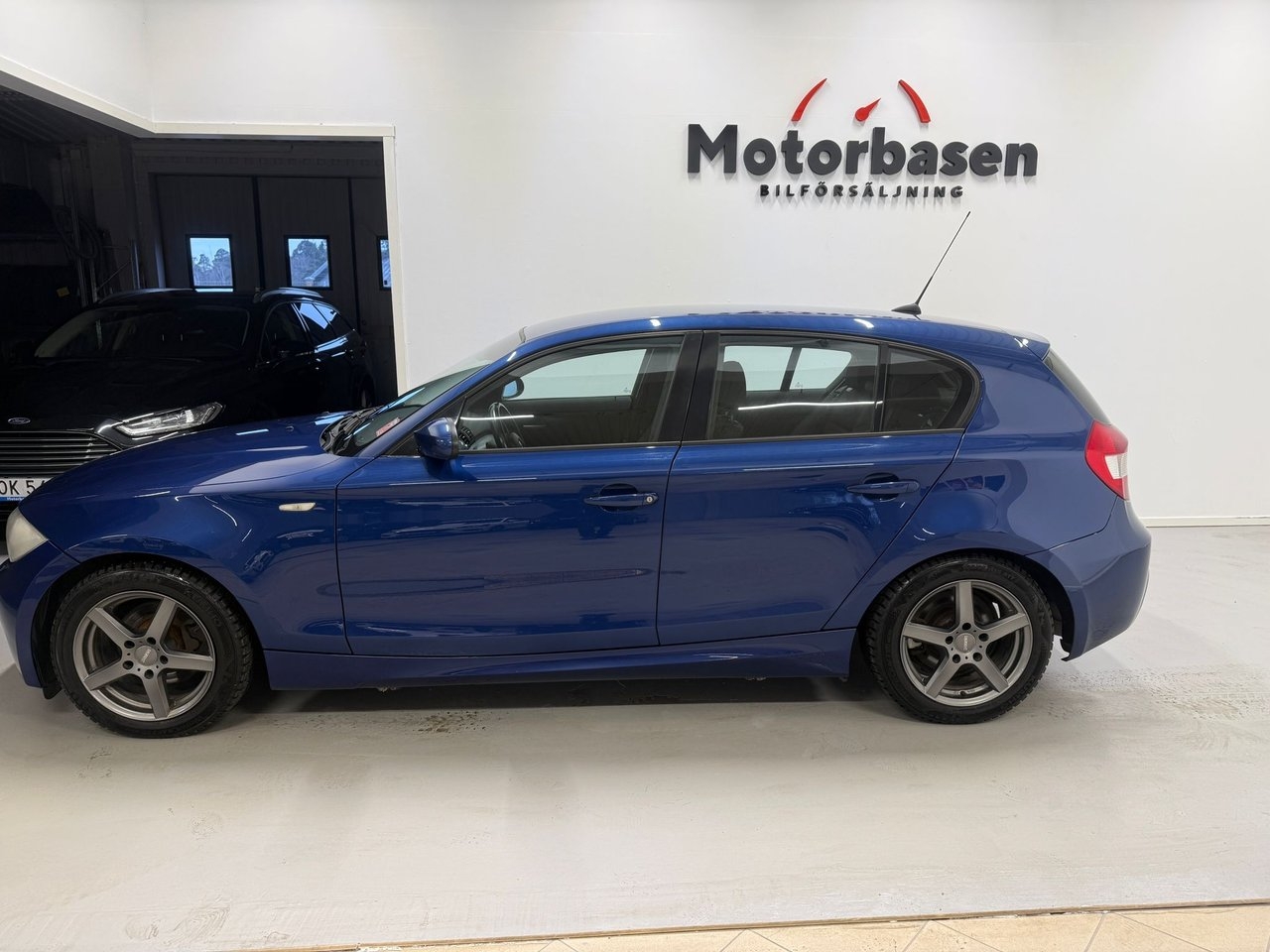 BMW 120 i Advantage, M Sport Euro 4 2007, bild 2/10