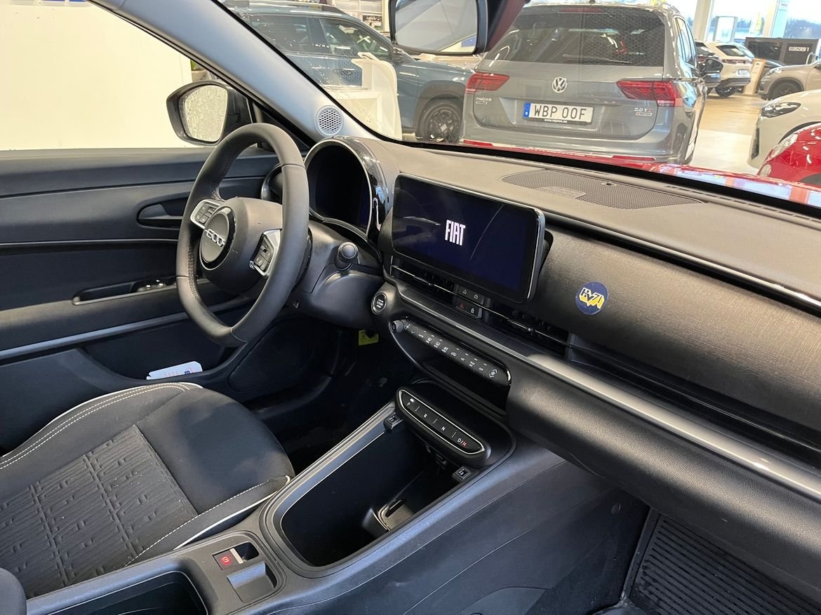 Fiat 600 Lounge 2025, bild 6/7
