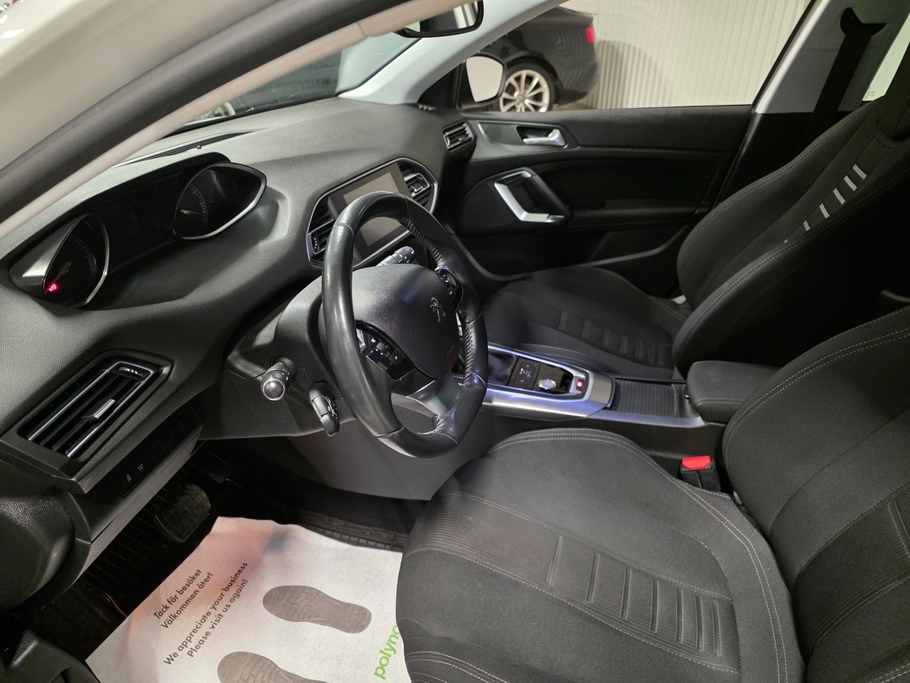 Peugeot 308 2015, bild 6/9