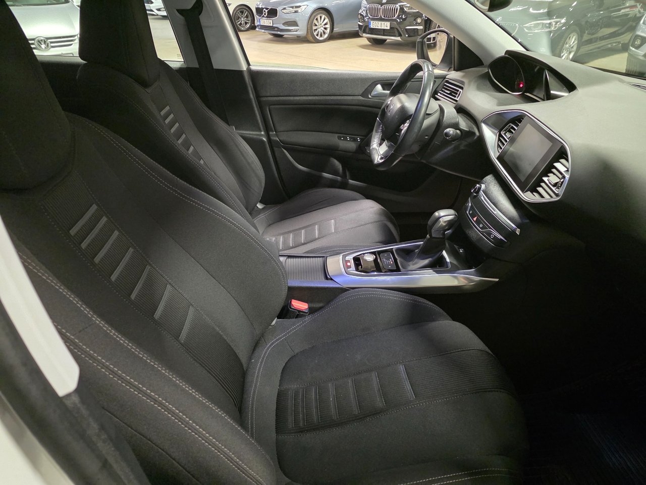 Peugeot 308 2015, bild 7/9