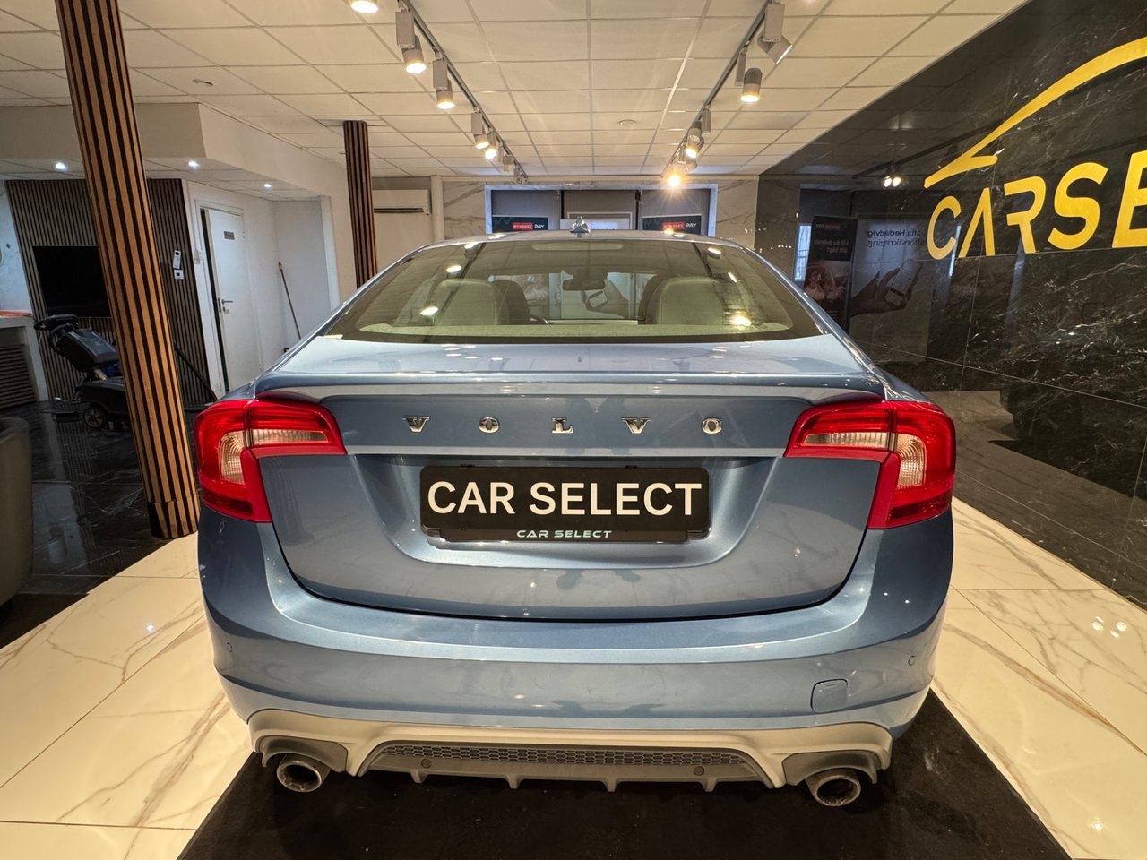 Volvo S60 D4 Geartronic R-Design Euro 6 2016, bild 4/10