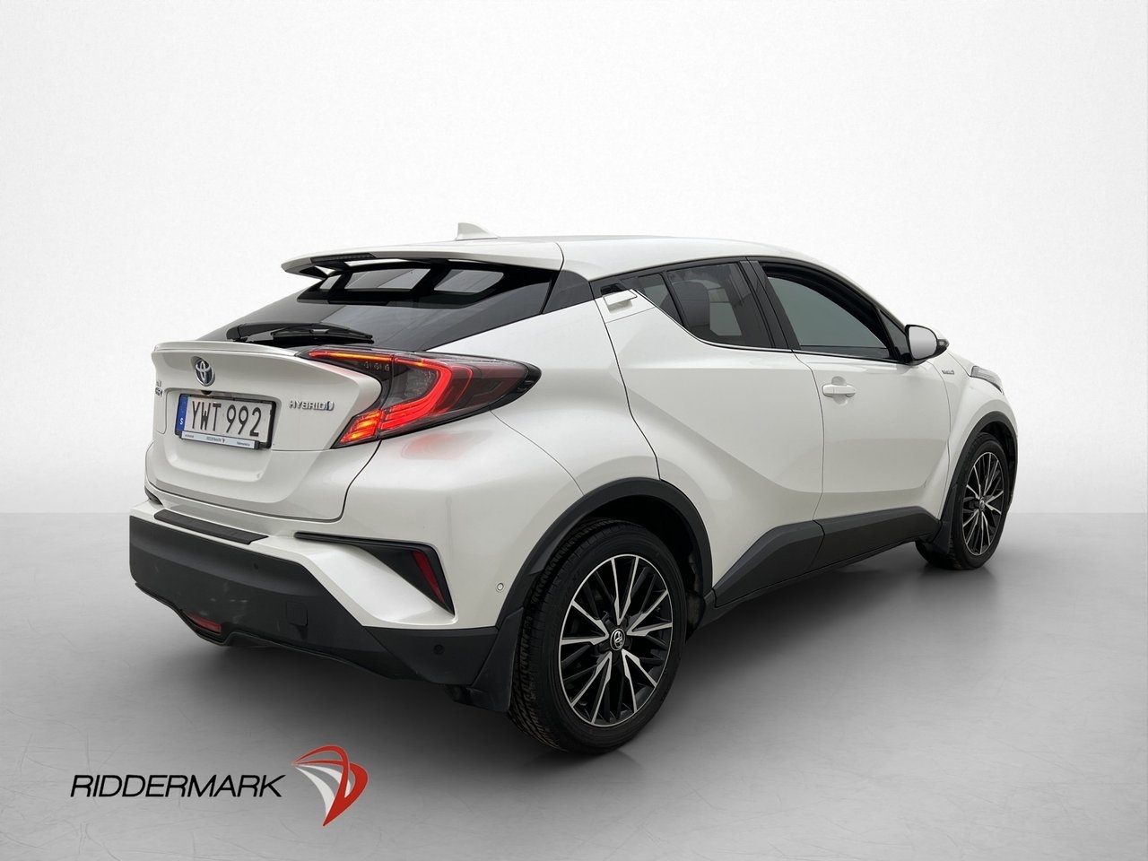 Toyota C-HR 2017, bild 6/25
