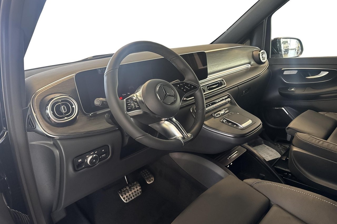 Mercedes-Benz V 2026, bild 6/10