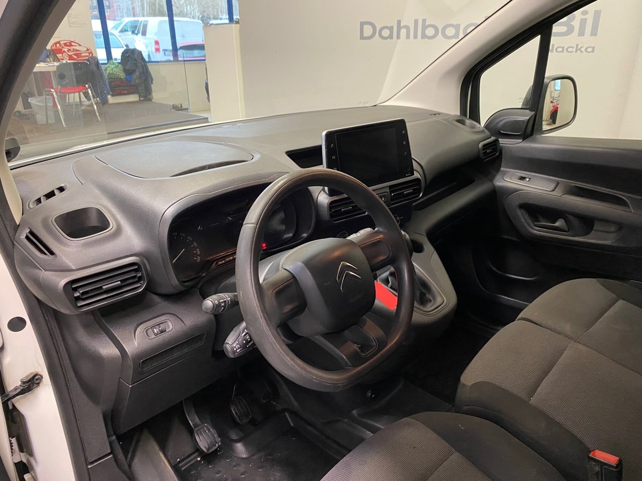 Citroen Berlingo 2019, kuva 5/8