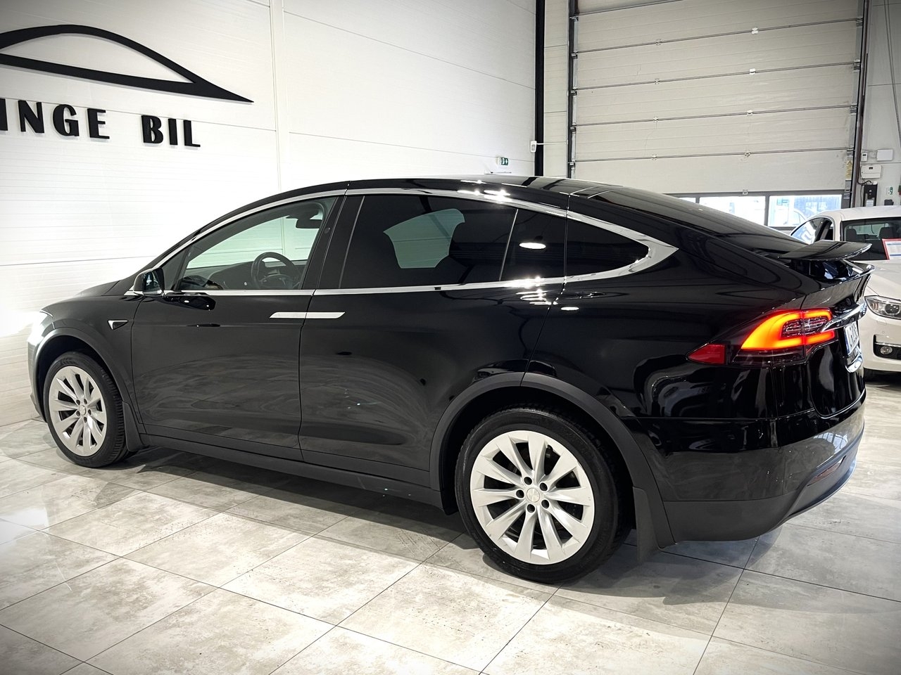 Tesla Model X Long Range Drag Pano CCS 2019, bild 4/22