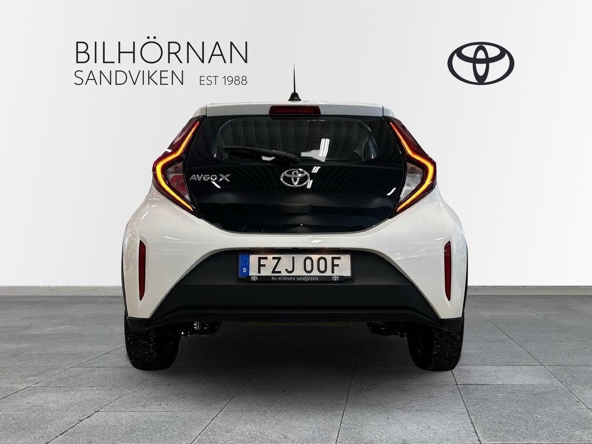Toyota Aygo X Aygo 1,0 X Play Vinterhjul 2022, bild 5/10