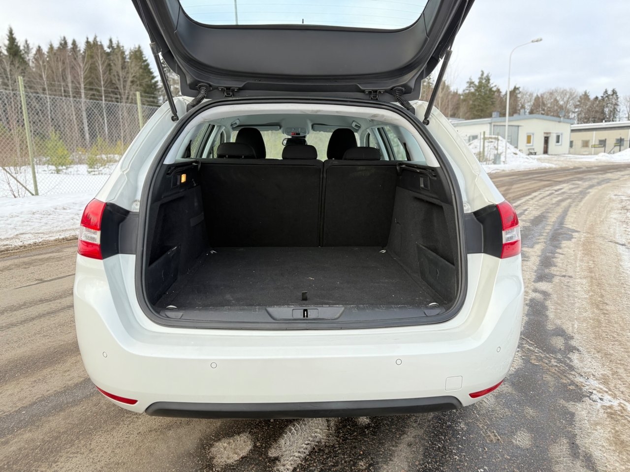Peugeot 308 2014, bild 7/10