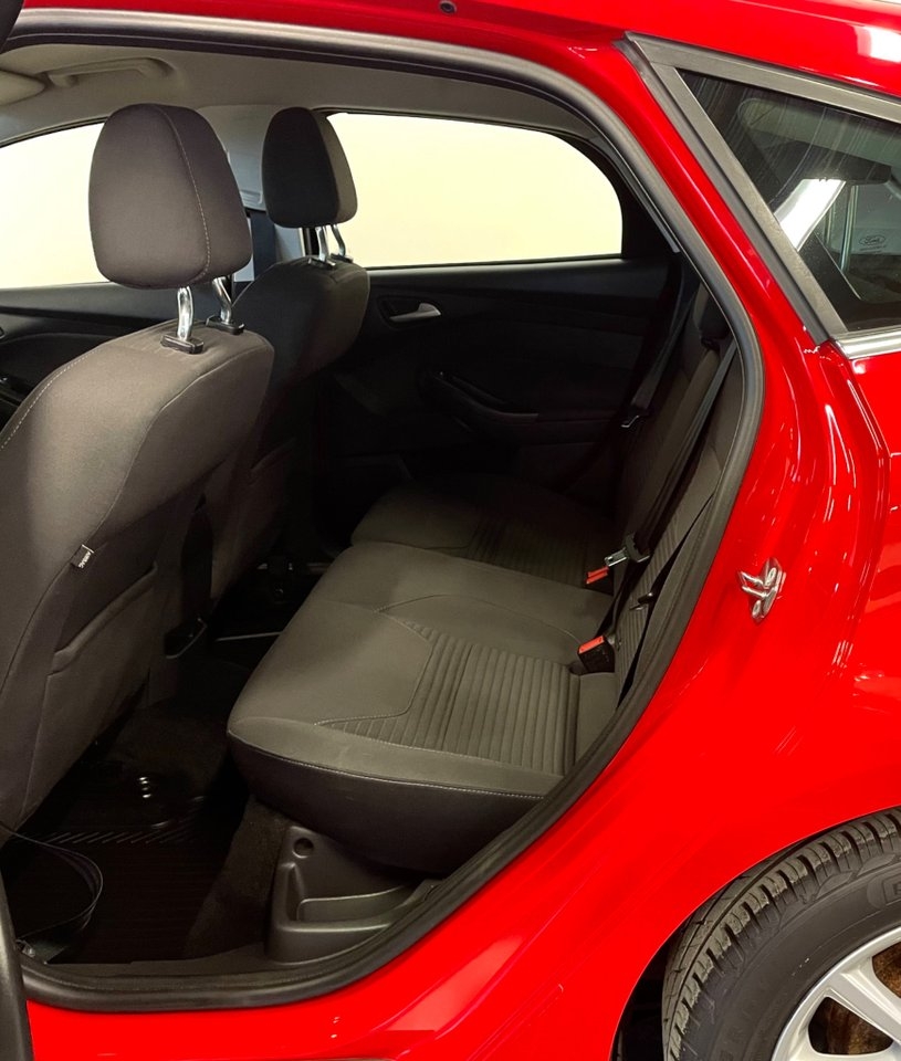 Ford Focus 2016, bild 7/10