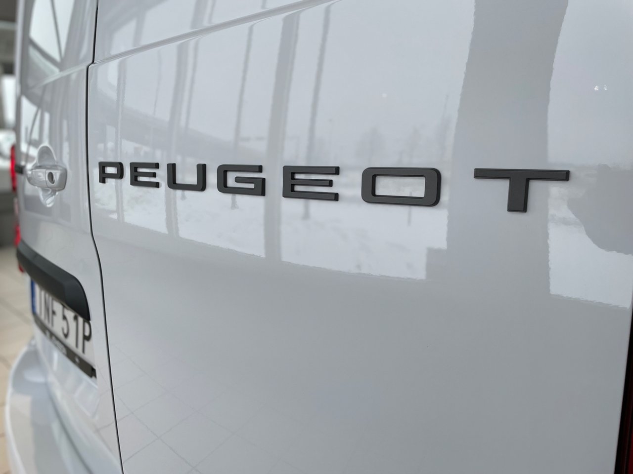 Peugeot e-Expert L2 PLUS 75kWh 2024, bild 7/15