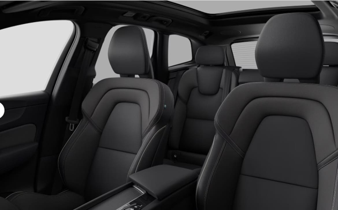 Volvo XC60 T6 Plus Black Nordic Edition 2026, bild 5/6