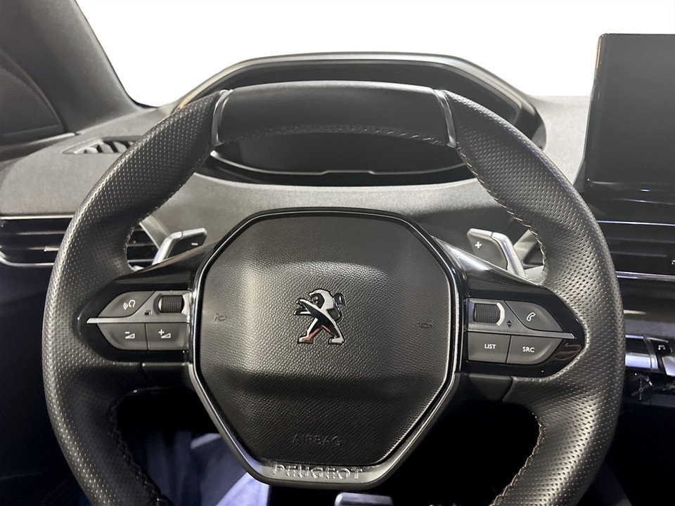 Peugeot 3008 GT 1.2 PT 130hk Aut 2023, bild 7/10