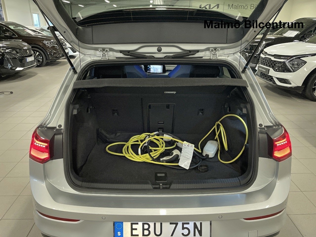 Volkswagen Golf GTE 2021, photo 10/10