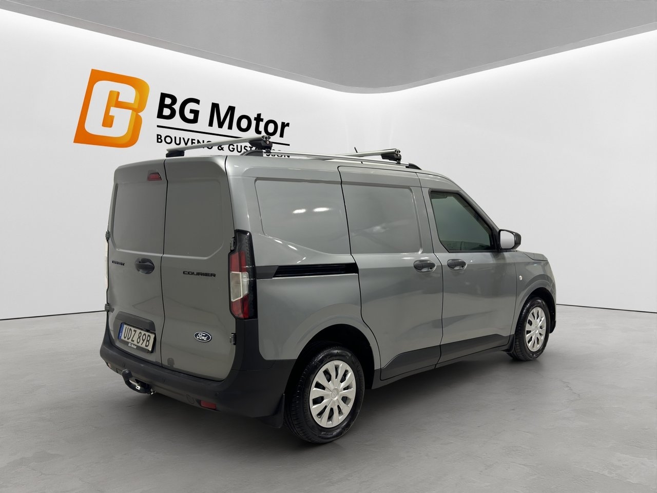 Ford Transit Courier 2024, photo 5/20