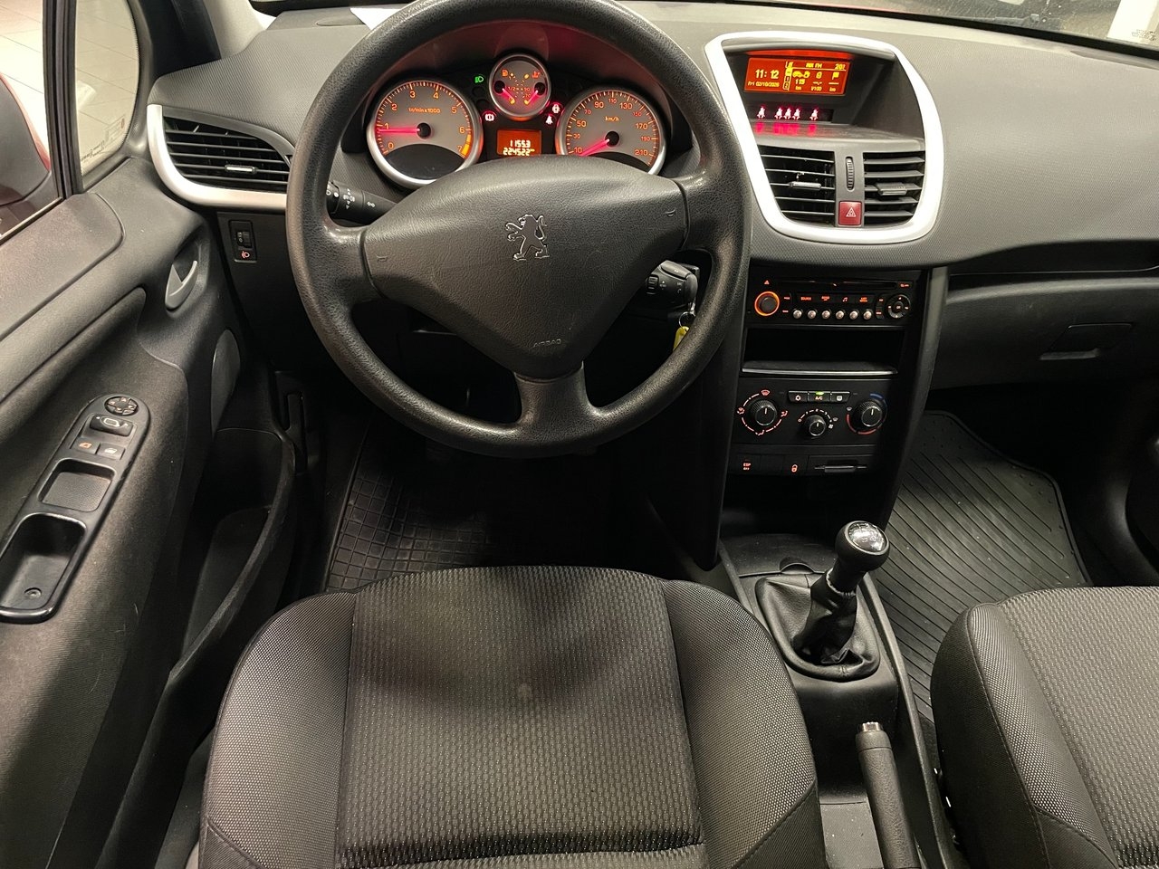 Peugeot 207 5-dörrar 1.4 VTi 95hk 2010, bild 5/7