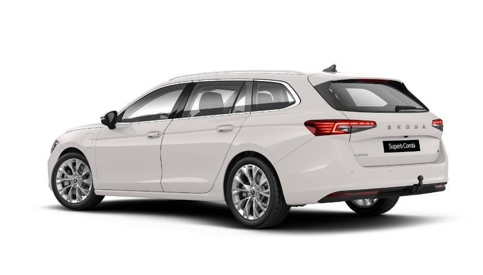Skoda Superb Selection iV Plug in 2026, bild 2/3