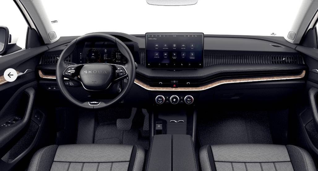 Skoda Superb L&K iV Plug in 2026, bild 3/3
