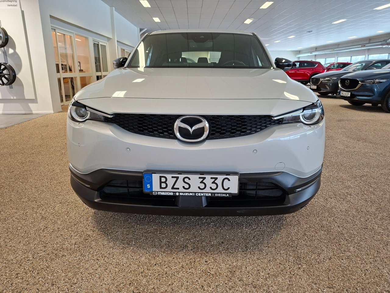 Mazda MX-30 Sky EV 2021, bild 2/9