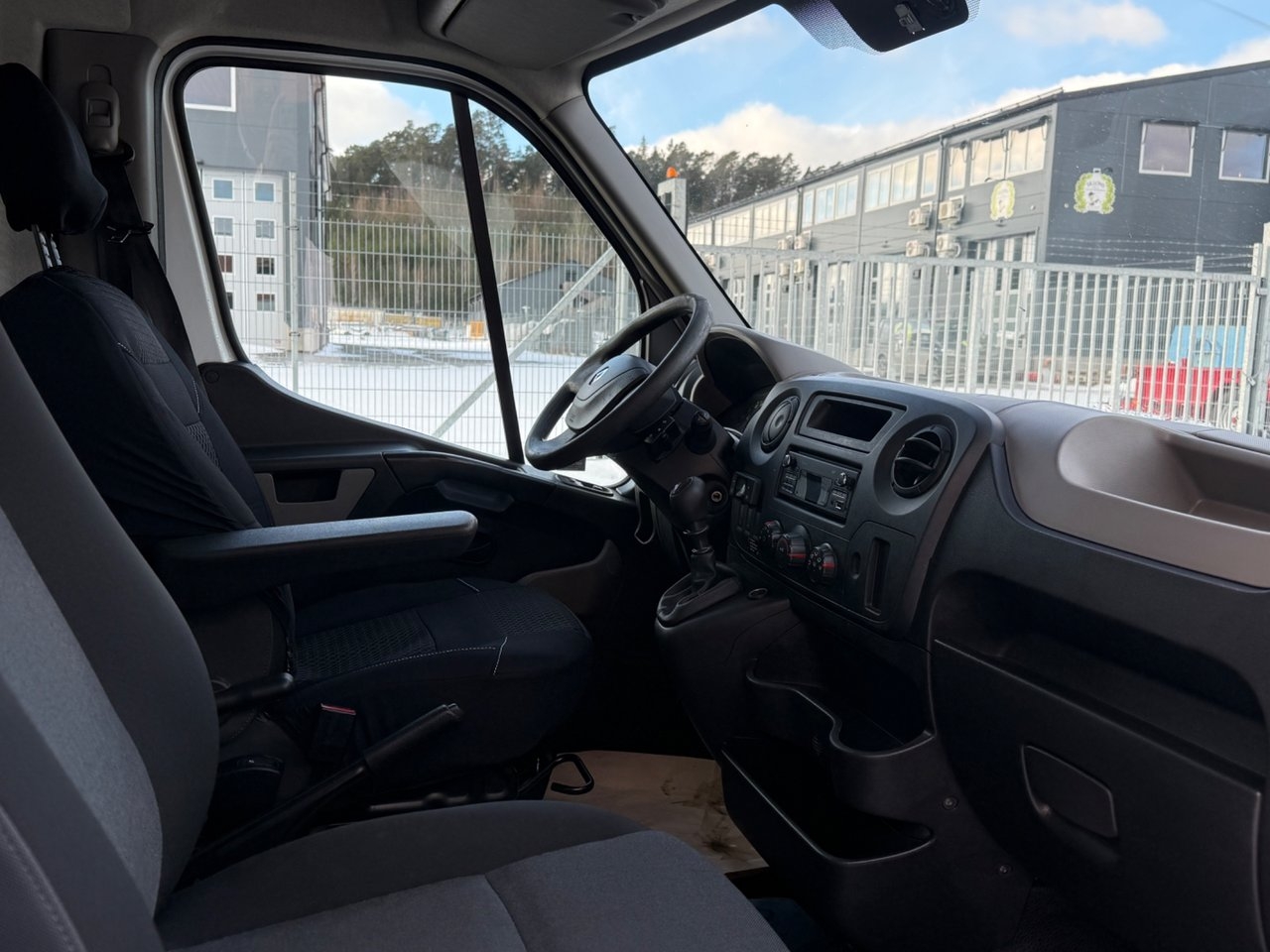 Renault Master 2017, bild 6/10