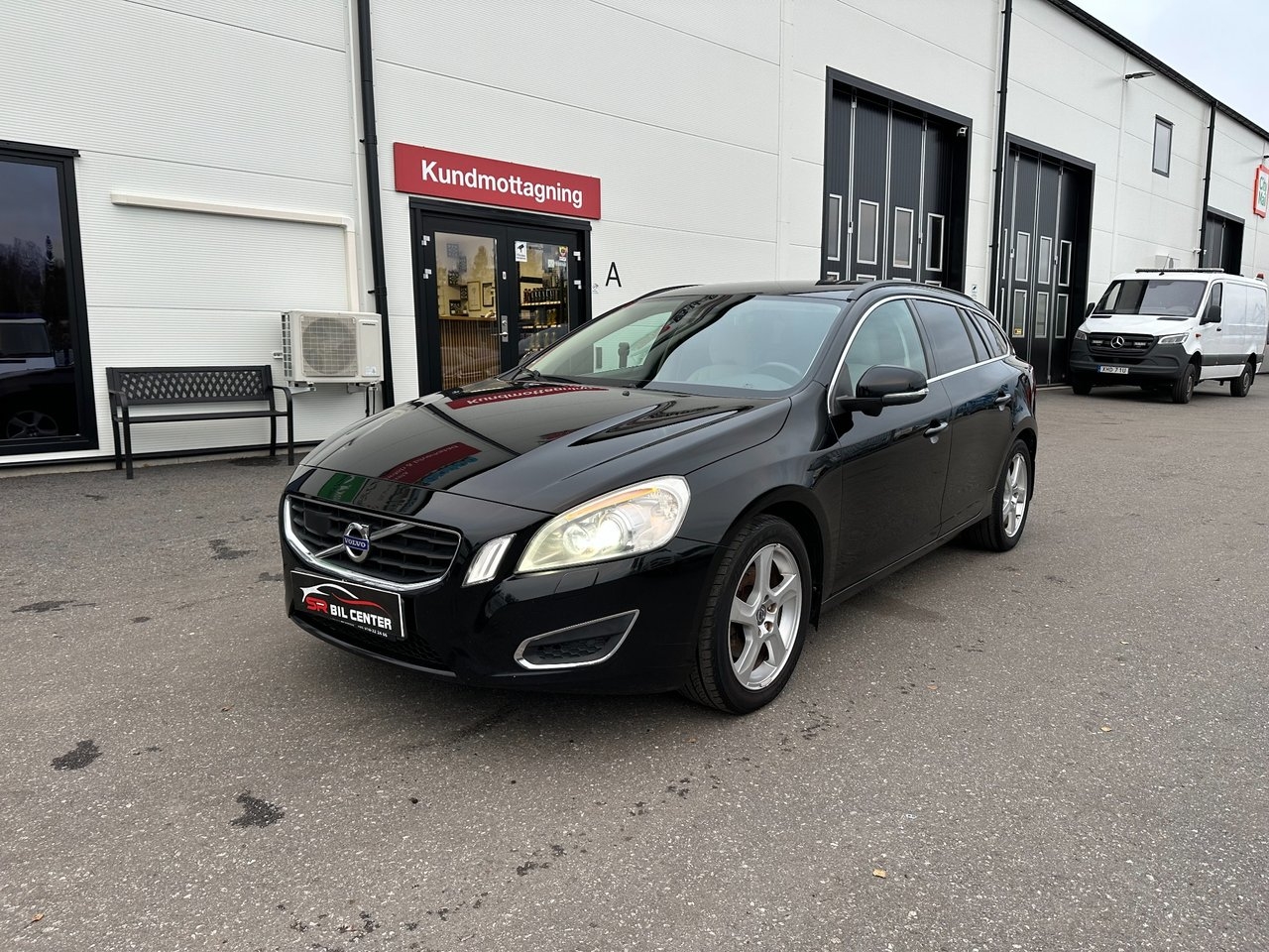 Volvo V60 D2 Momentum Euro 5 2012, bild 4/10