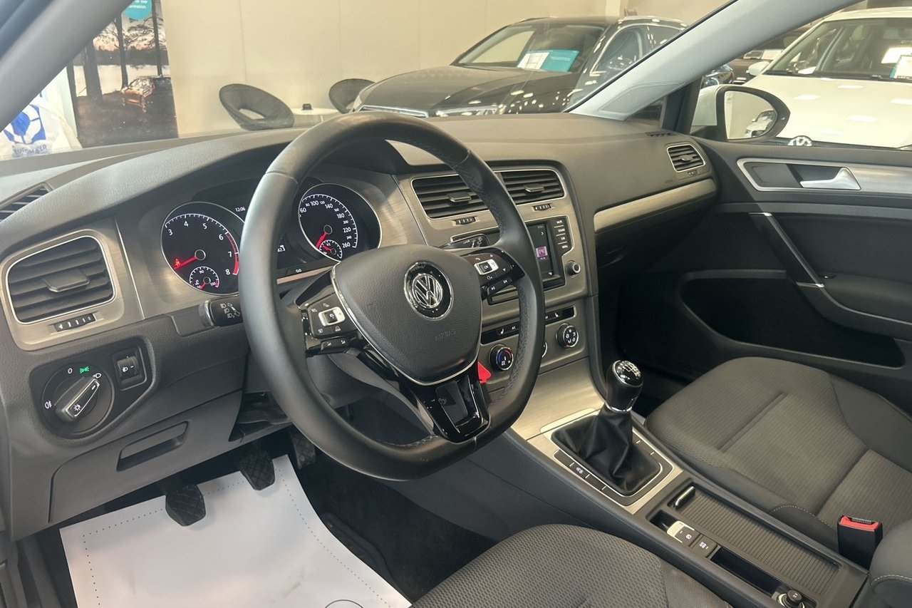 Volkswagen Golf VII 5-dörrar 1.2 TSI BMT 2017, bild 5/10