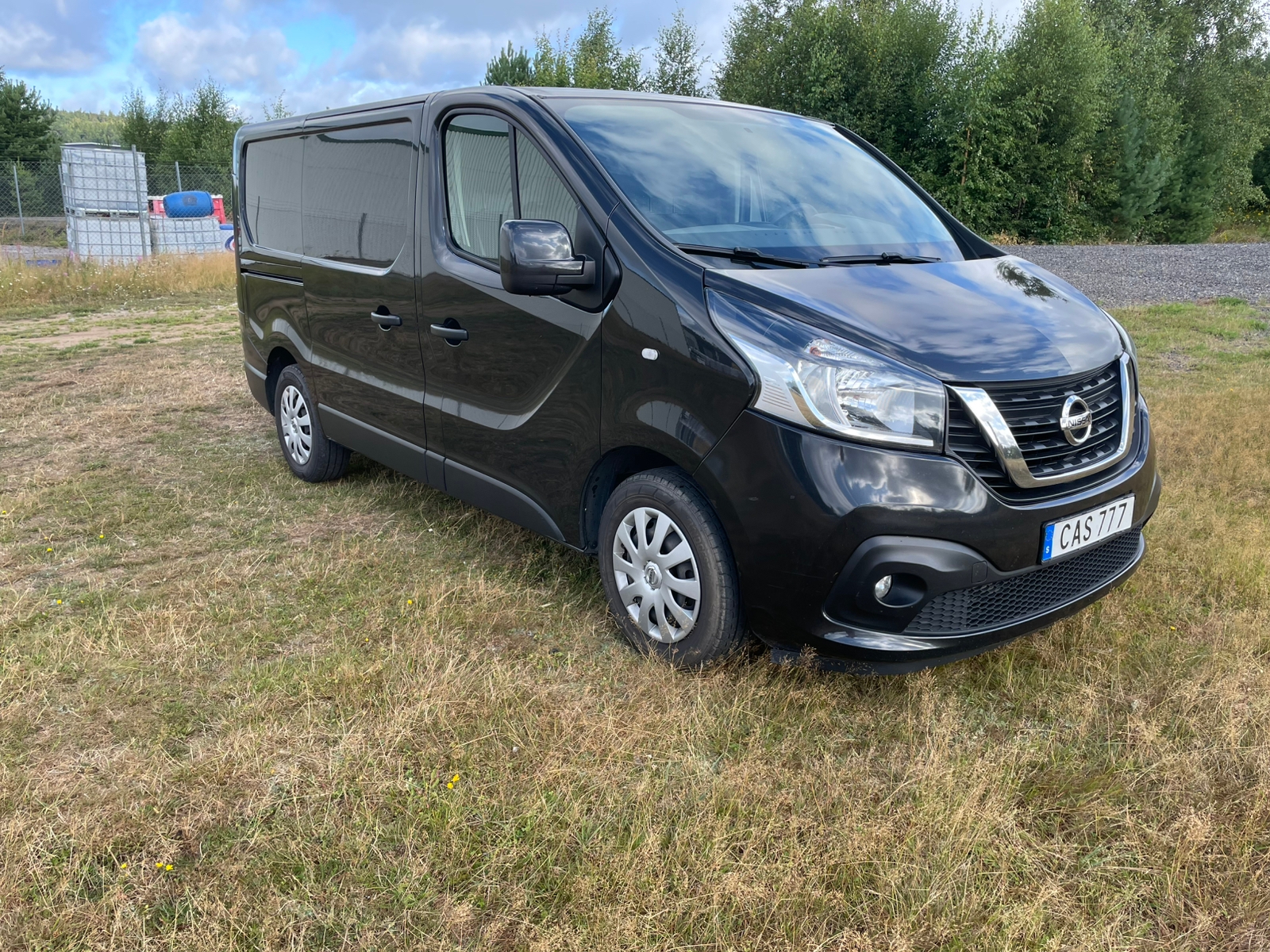 Nissan NV300