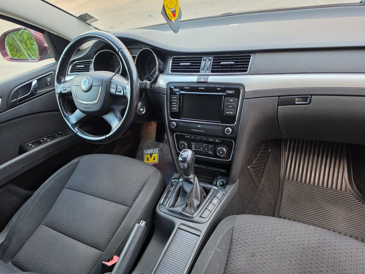 Skoda Superb 1.8 TSI Elegance Euro 5 2011, bild 7/21