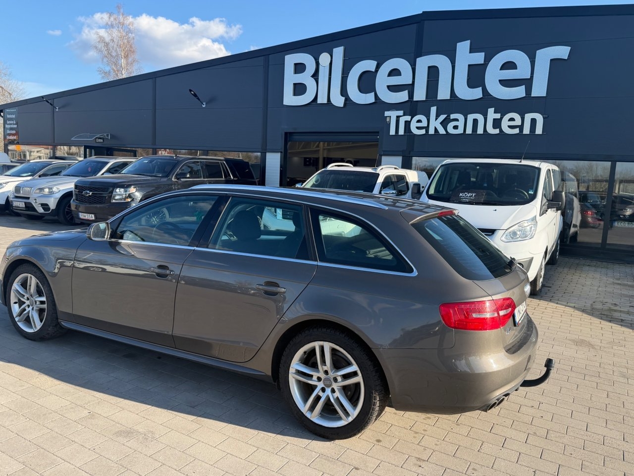 Audi A4 Avant 2.0 TDI DPF Euro 5 2014, bild 3/7