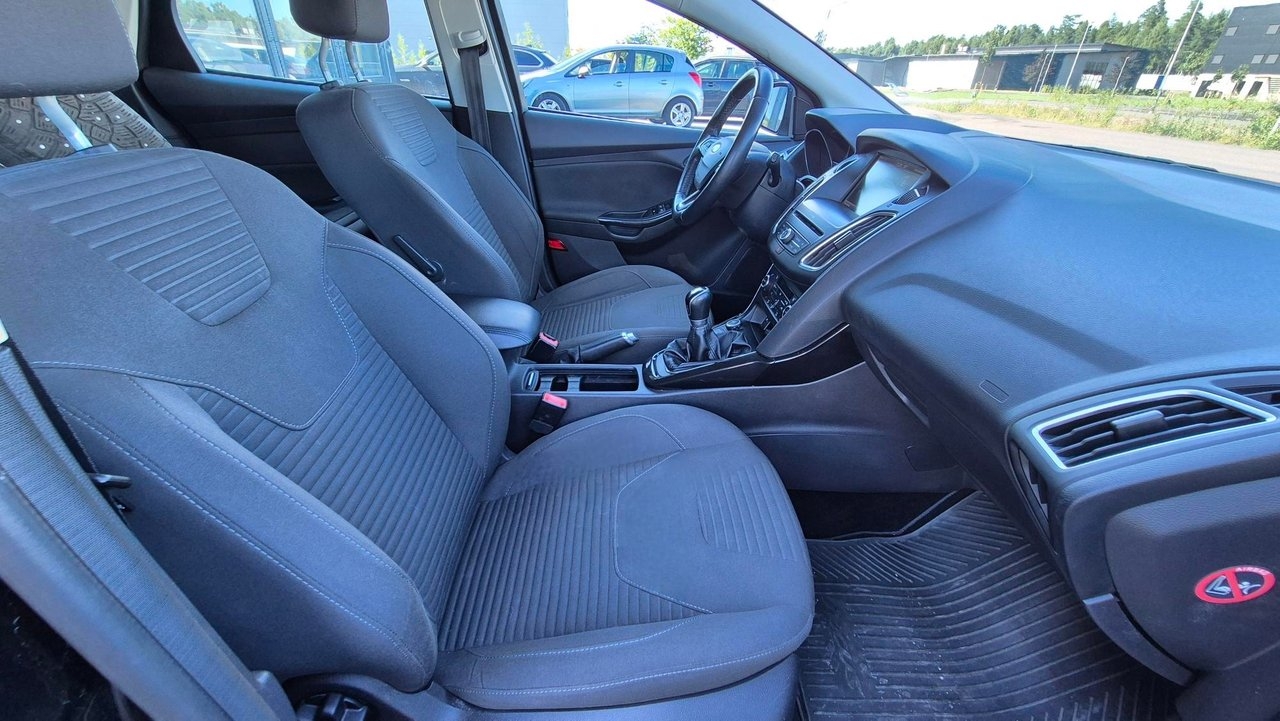 Ford Focus 2016, bild 7/10