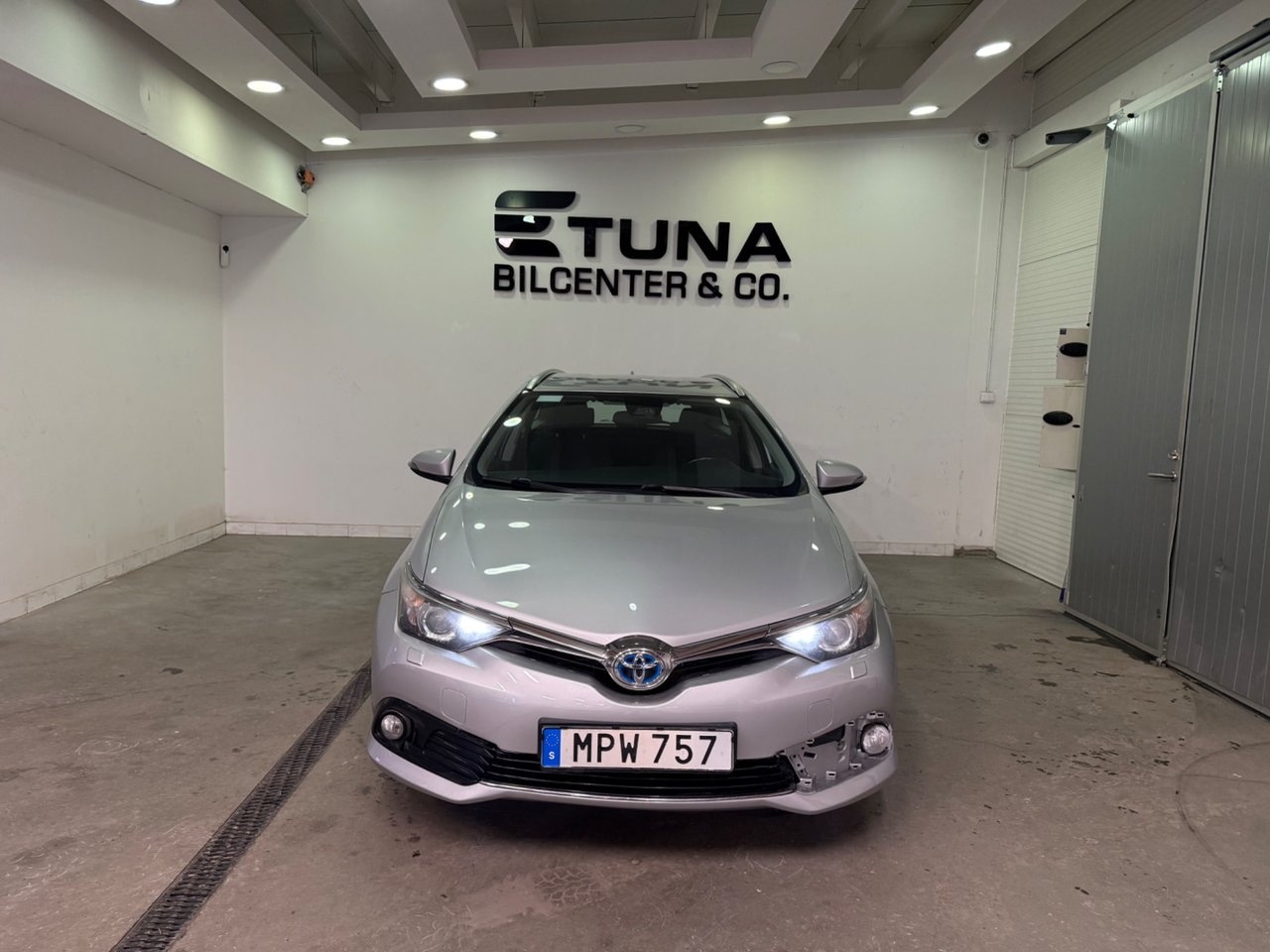 Toyota Auris 2017, bild 2/10