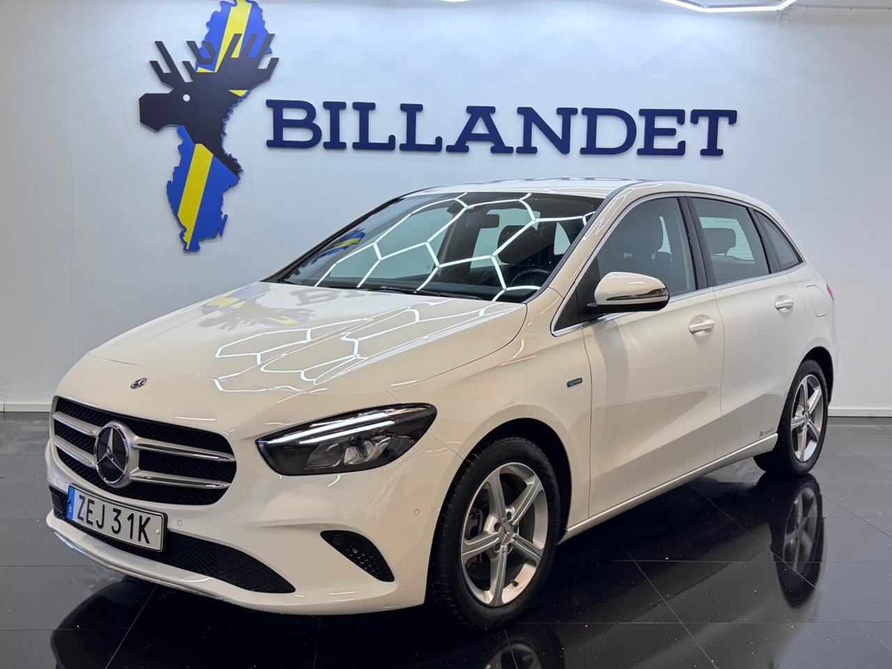 Mercedes-Benz B 2021, photo 2/10