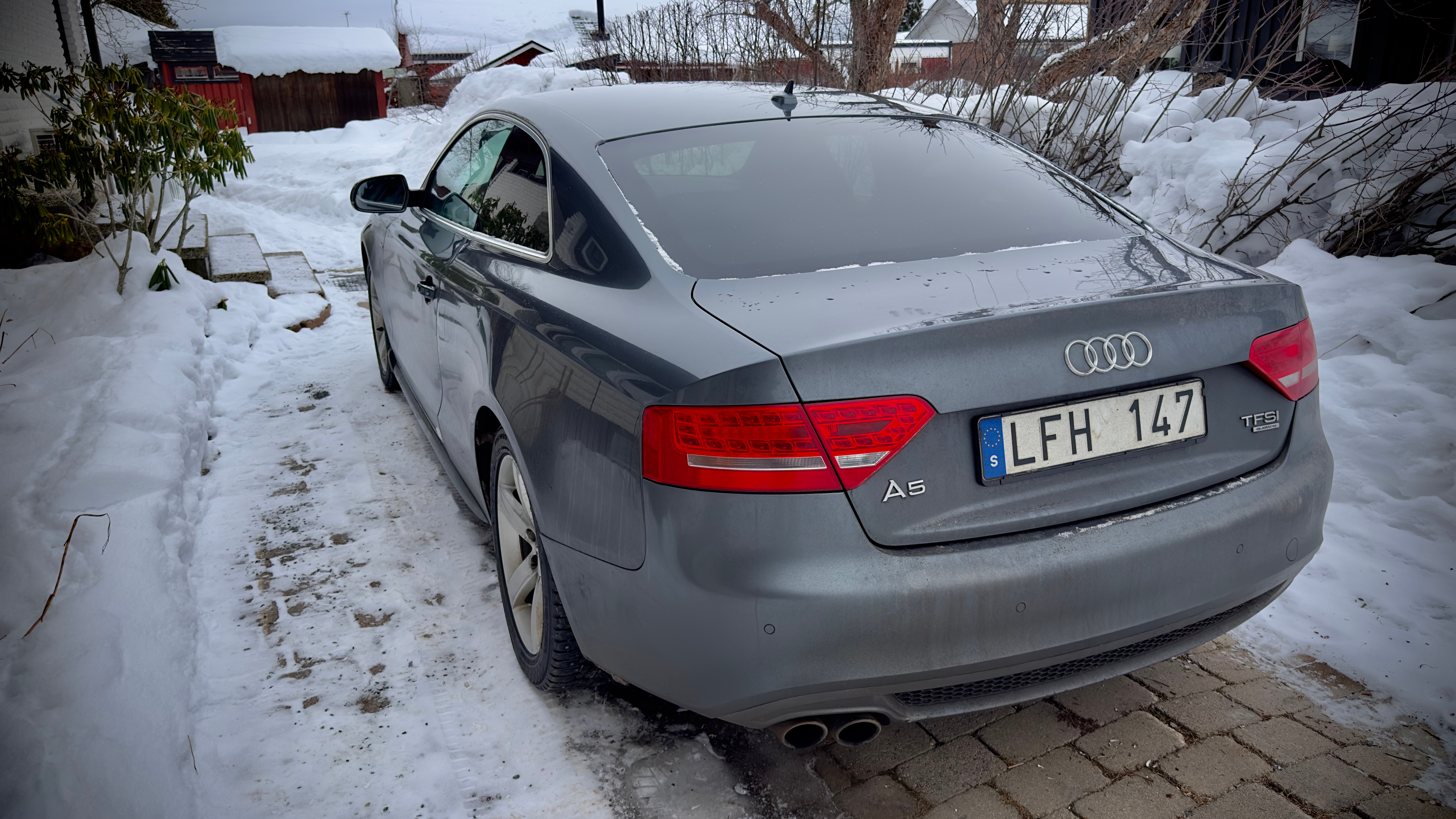 Audi A5 Coupé 2.0 TFSI quattro S Tronic 2011, bild 3/8