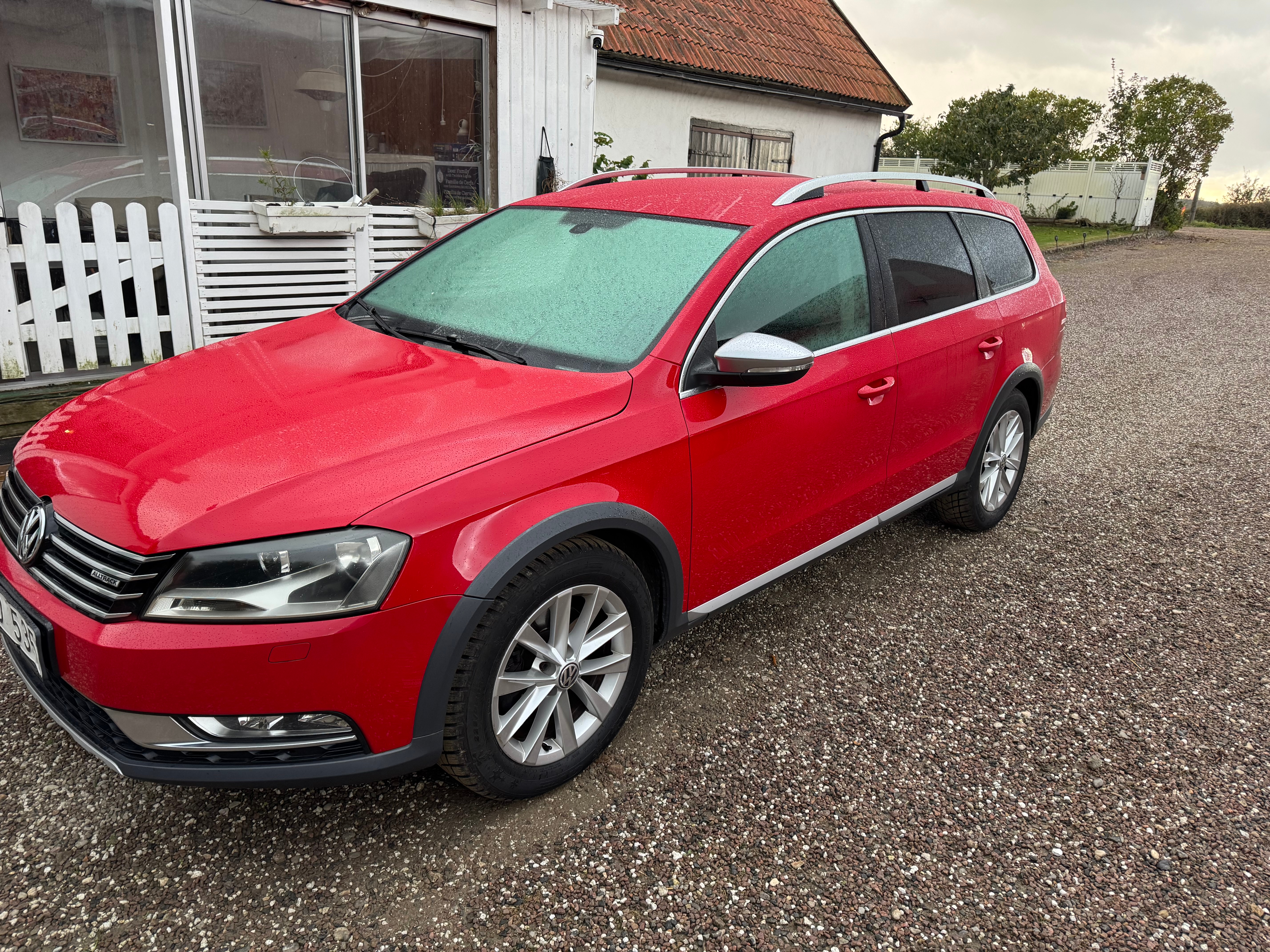 Volkswagen Passat 2012, bild 2/3