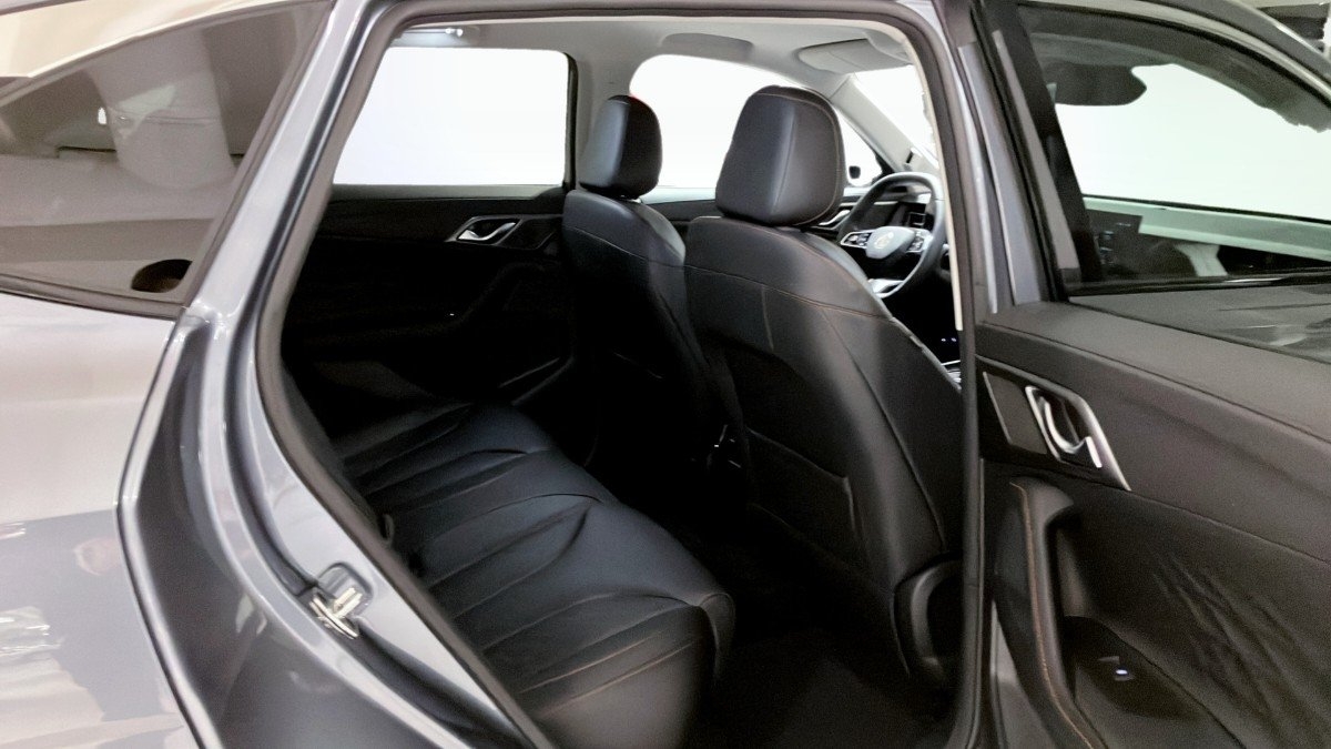 MG HS LUXURY PLUG-IN HYBRID 2024, bild 5/10