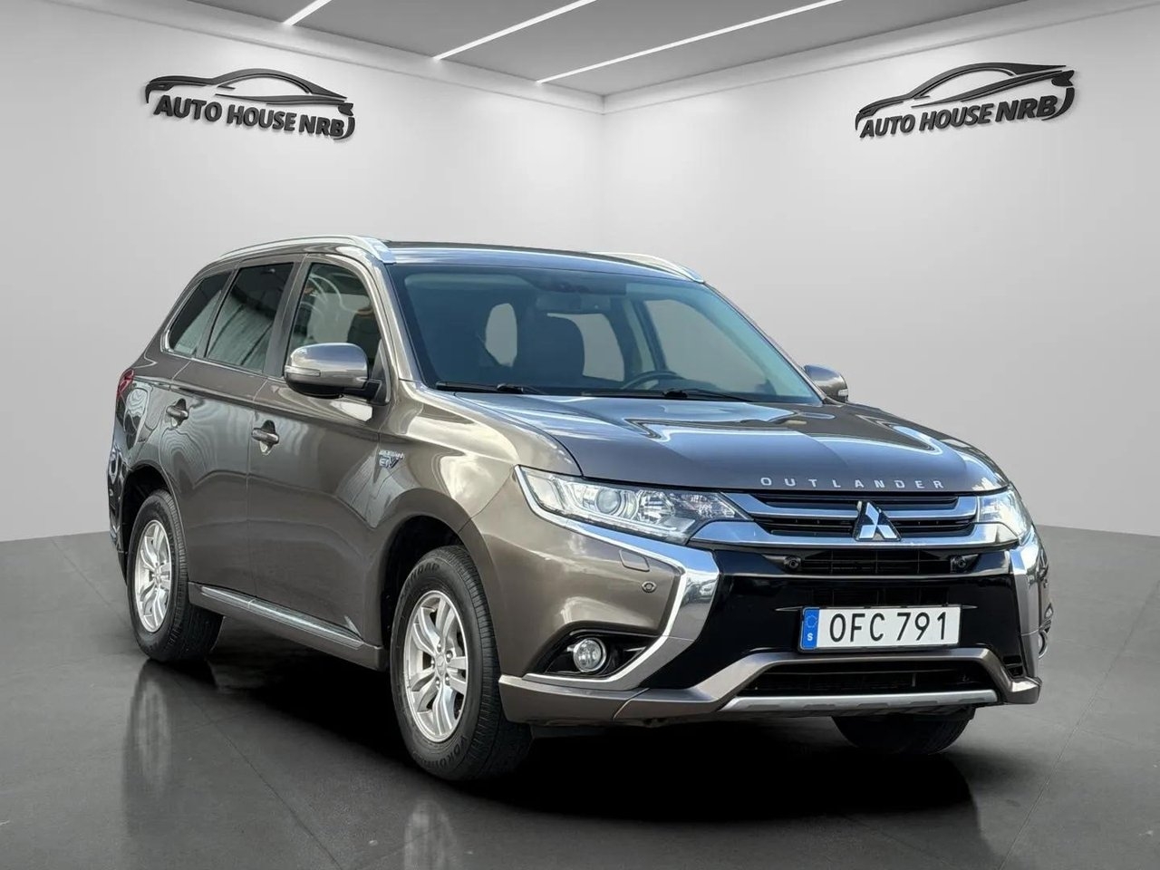 Mitsubishi Outlander 2016, kuva 5/27