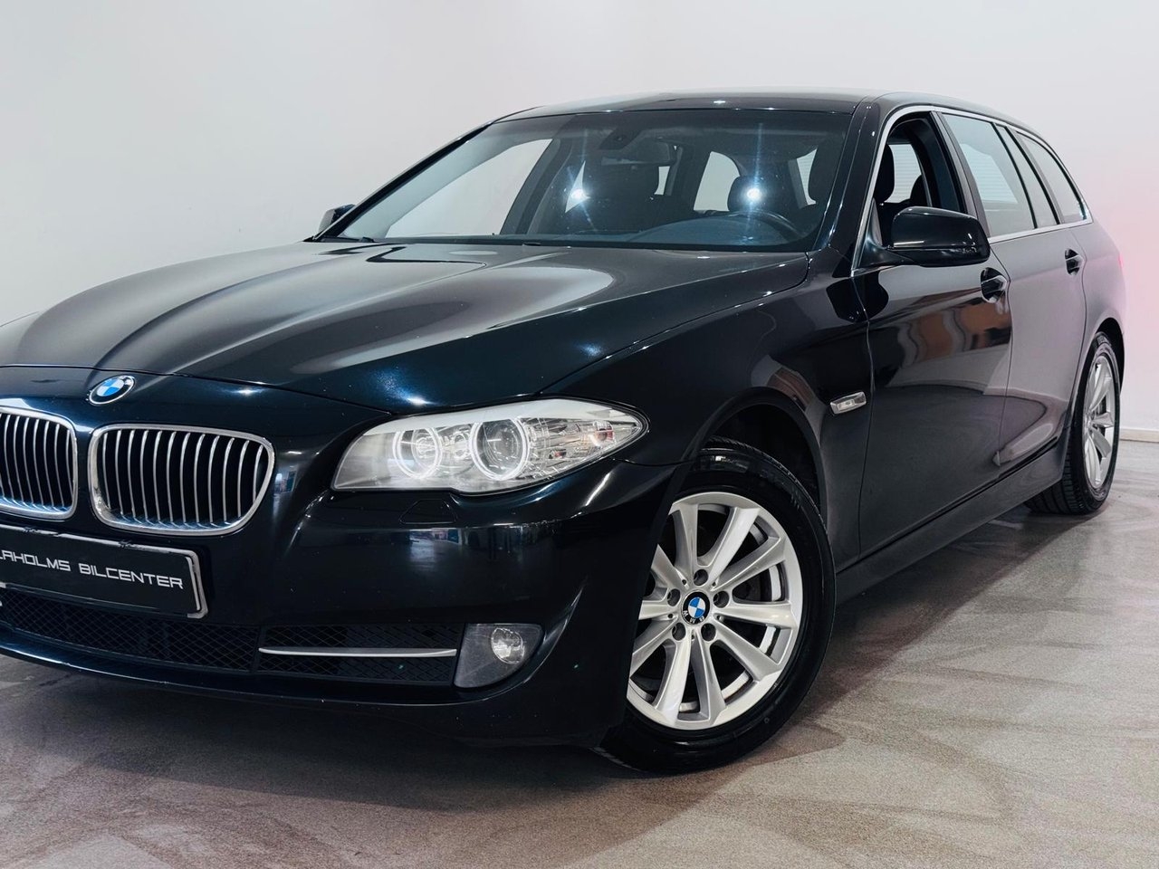 BMW 520 d Touring Manuell 184hk 2010, bild 3/18